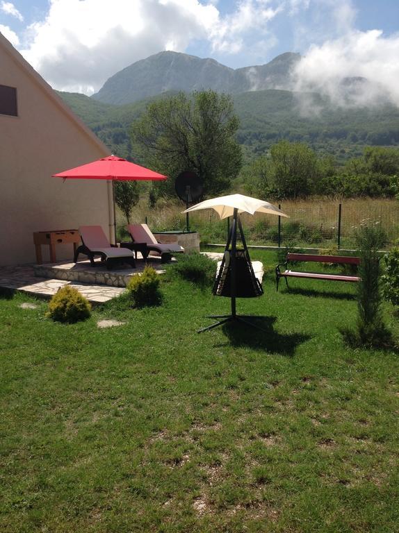 Holiday Home Kotor Phòng bức ảnh